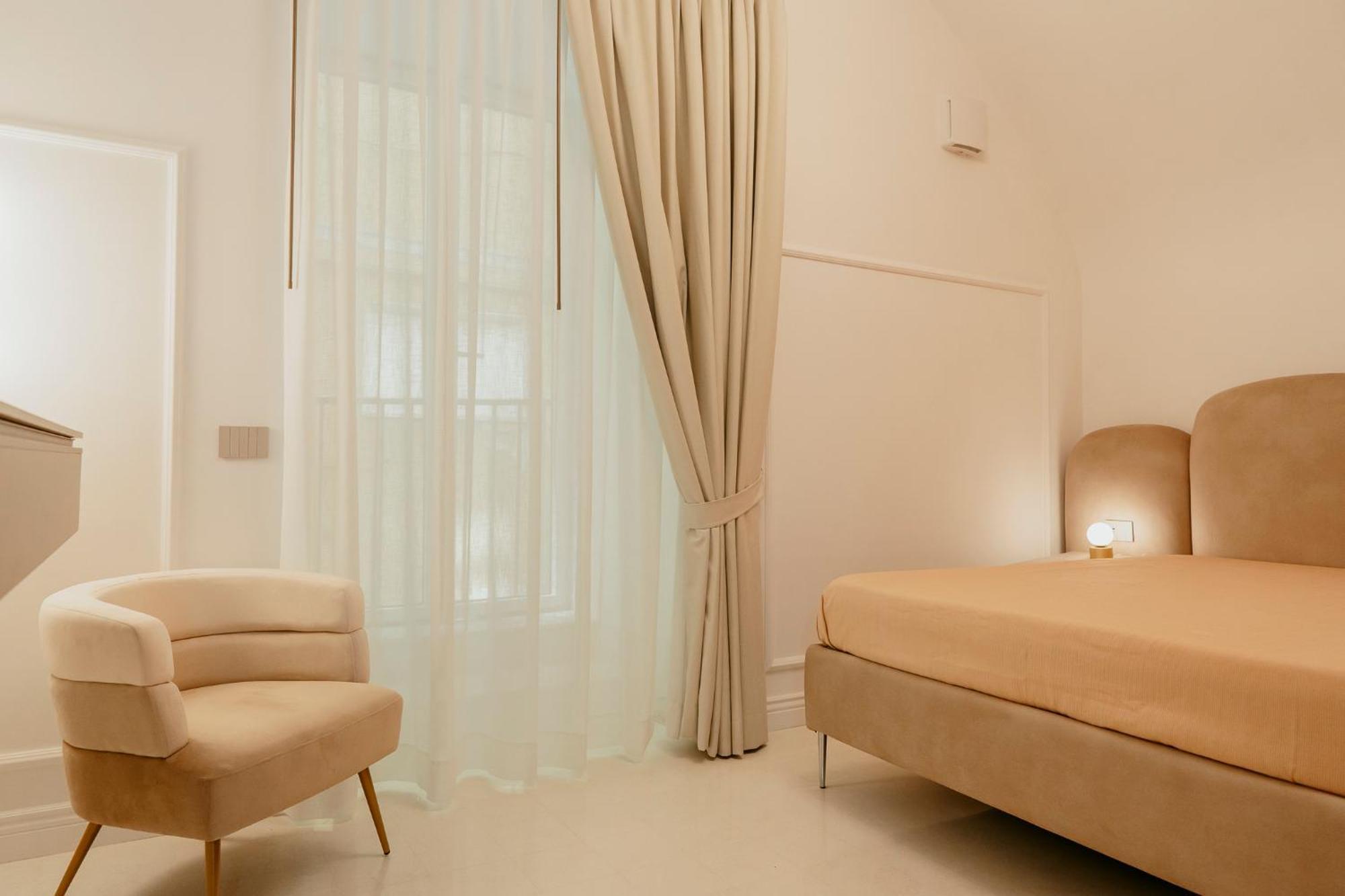 Luxury Apartment-Quartieri Spagn By Alux38 Naples Exterior photo